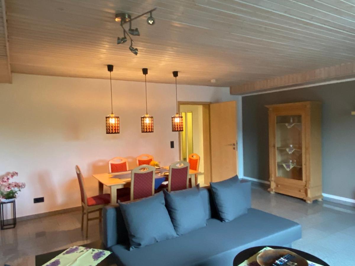 Ferienwohnung Casa Herrmann لوسهايم المظهر الخارجي الصورة